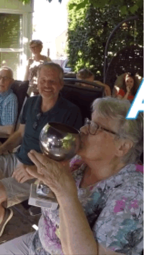 2019-oma-kus.gif