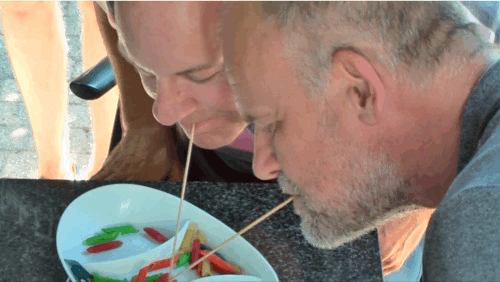 2019-pasta-ruud-eric.gif
